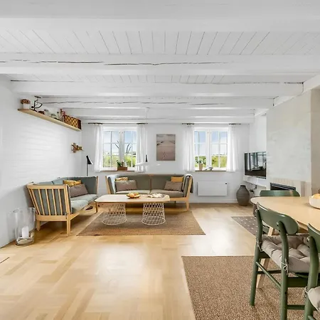 Casa de Férias Erle - 200m To The Fjord By Interhome *